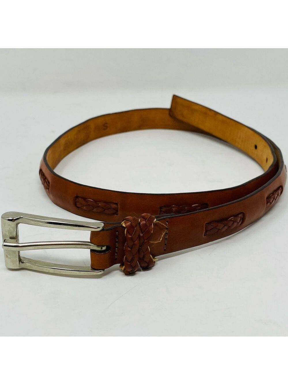 Valmars Elegant Tan Leather Belt with Branded Details and Silver Buckle